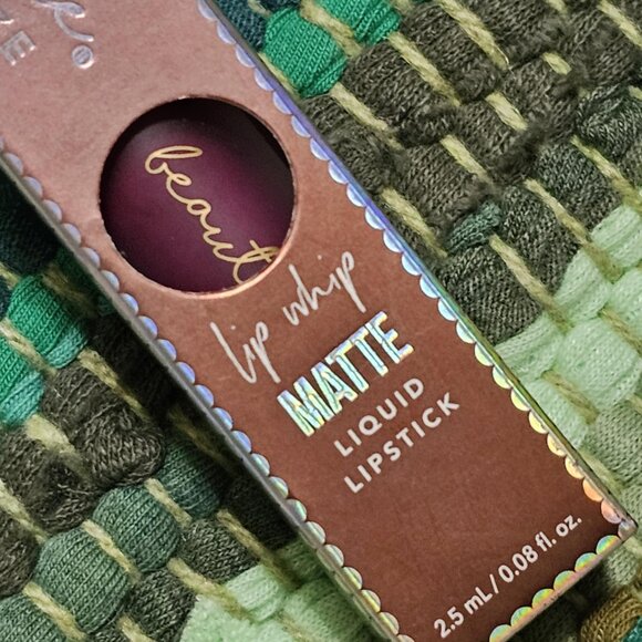 Beauty Bakerie BiteSize Lip Whip Matte Liquid Lipstick Waterproof Sangria Splash - Picture 10 of 13